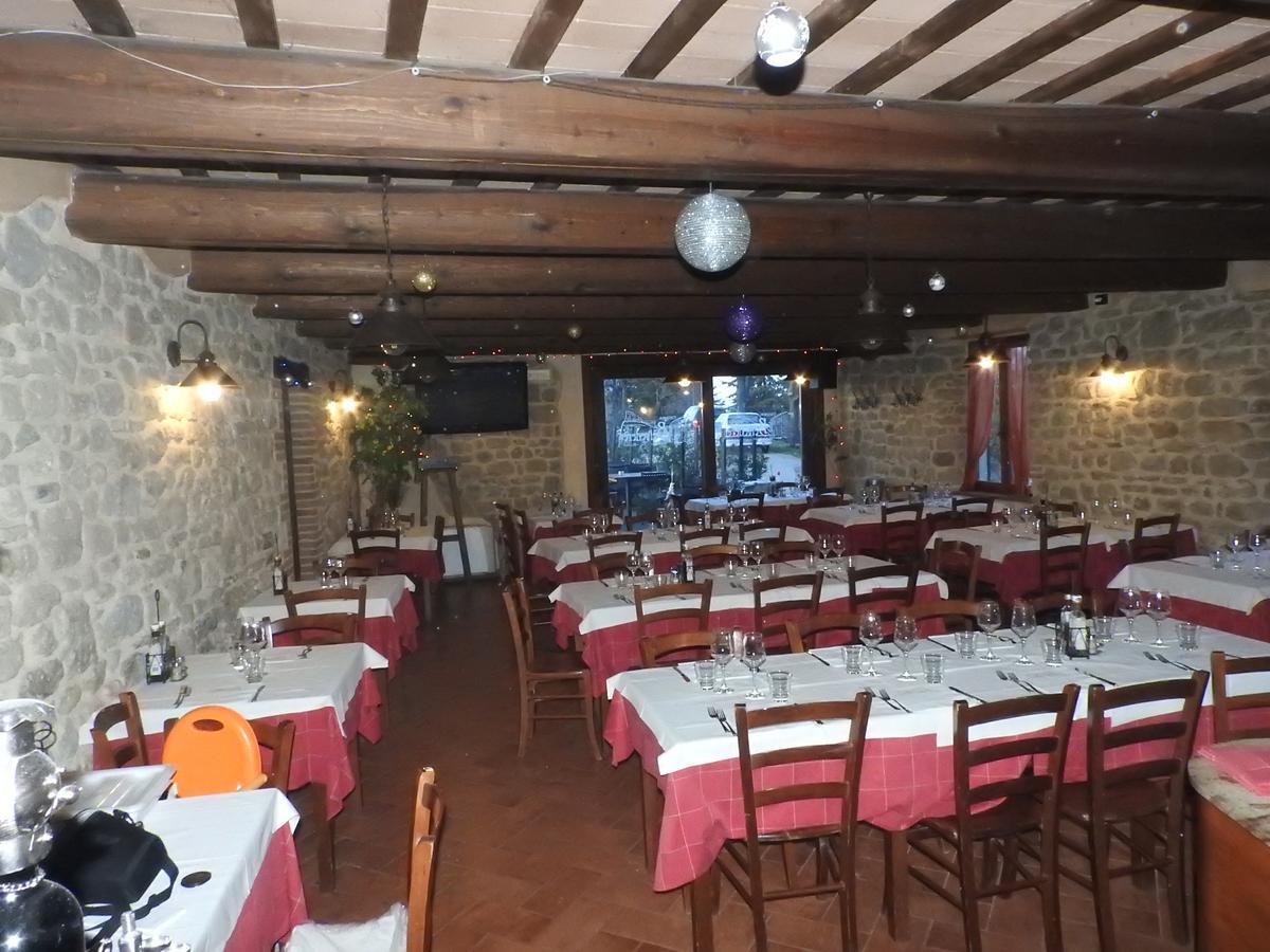 Osteria Belvedere San Leo Εξωτερικό φωτογραφία